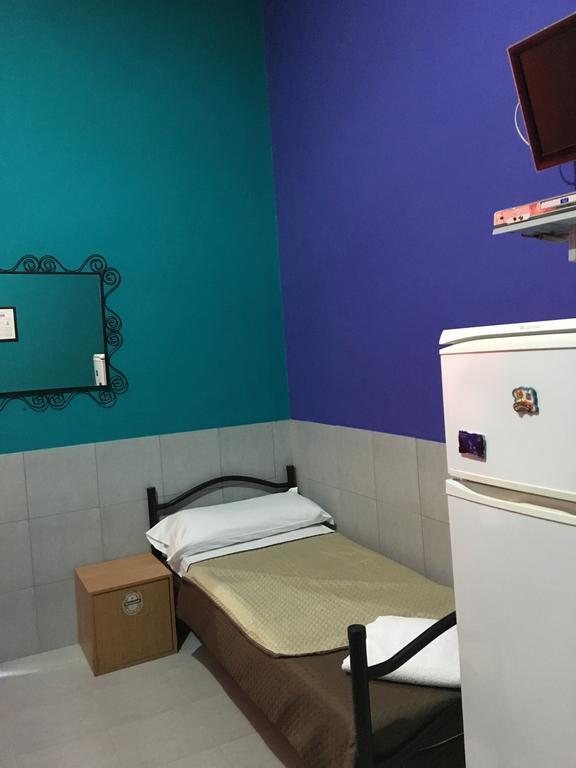 Хостел Volturno House Рим Номер фото